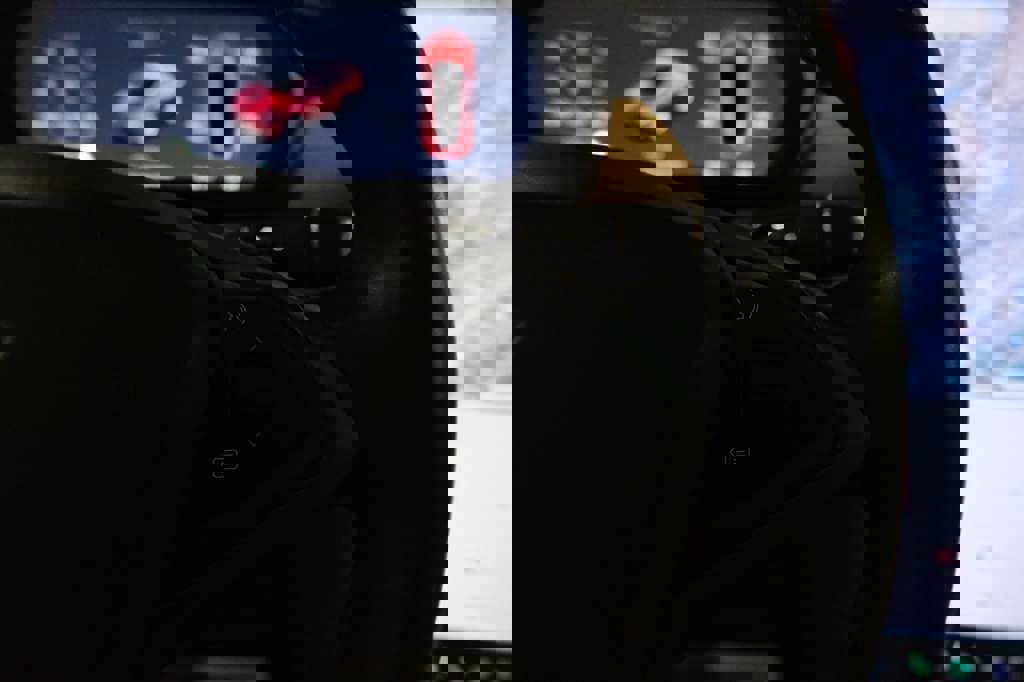 Used 2018 Tesla Model X 100D image 36