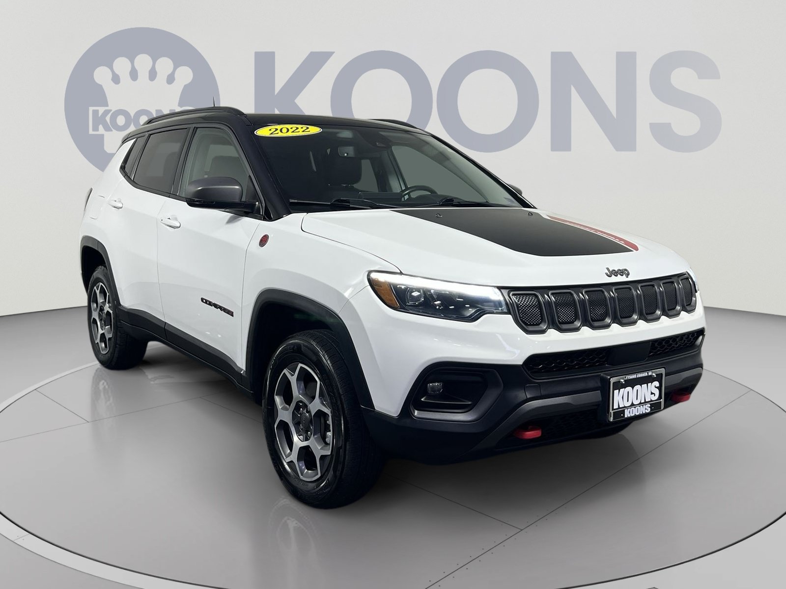 Used 2022 Jeep Compass Trailhawk w/ Trailhawk Elite Group AWD/4WD image 2