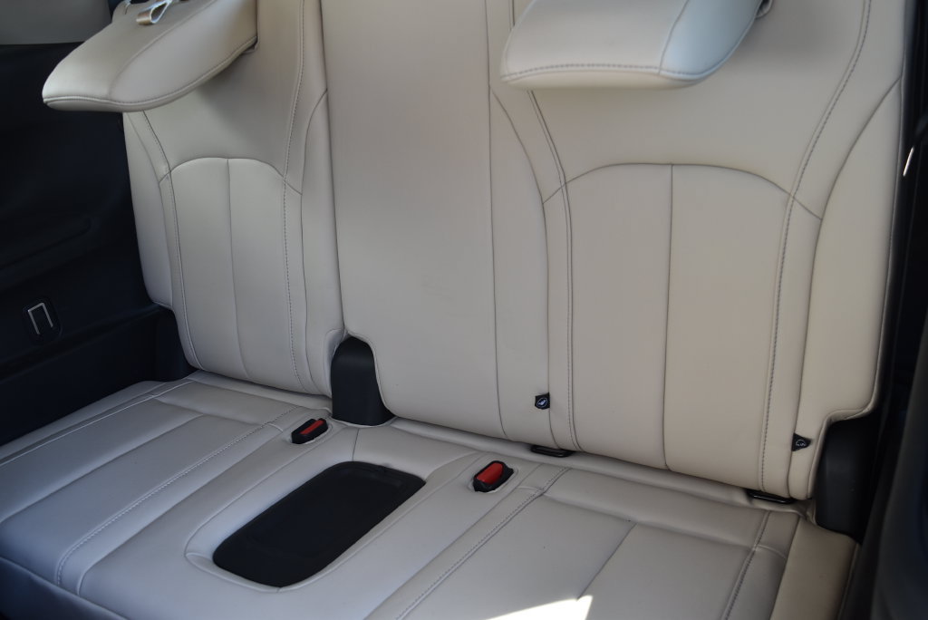 Used 2023 INFINITI QX60 Luxe w/ Vision Package AWD/4WD image 12