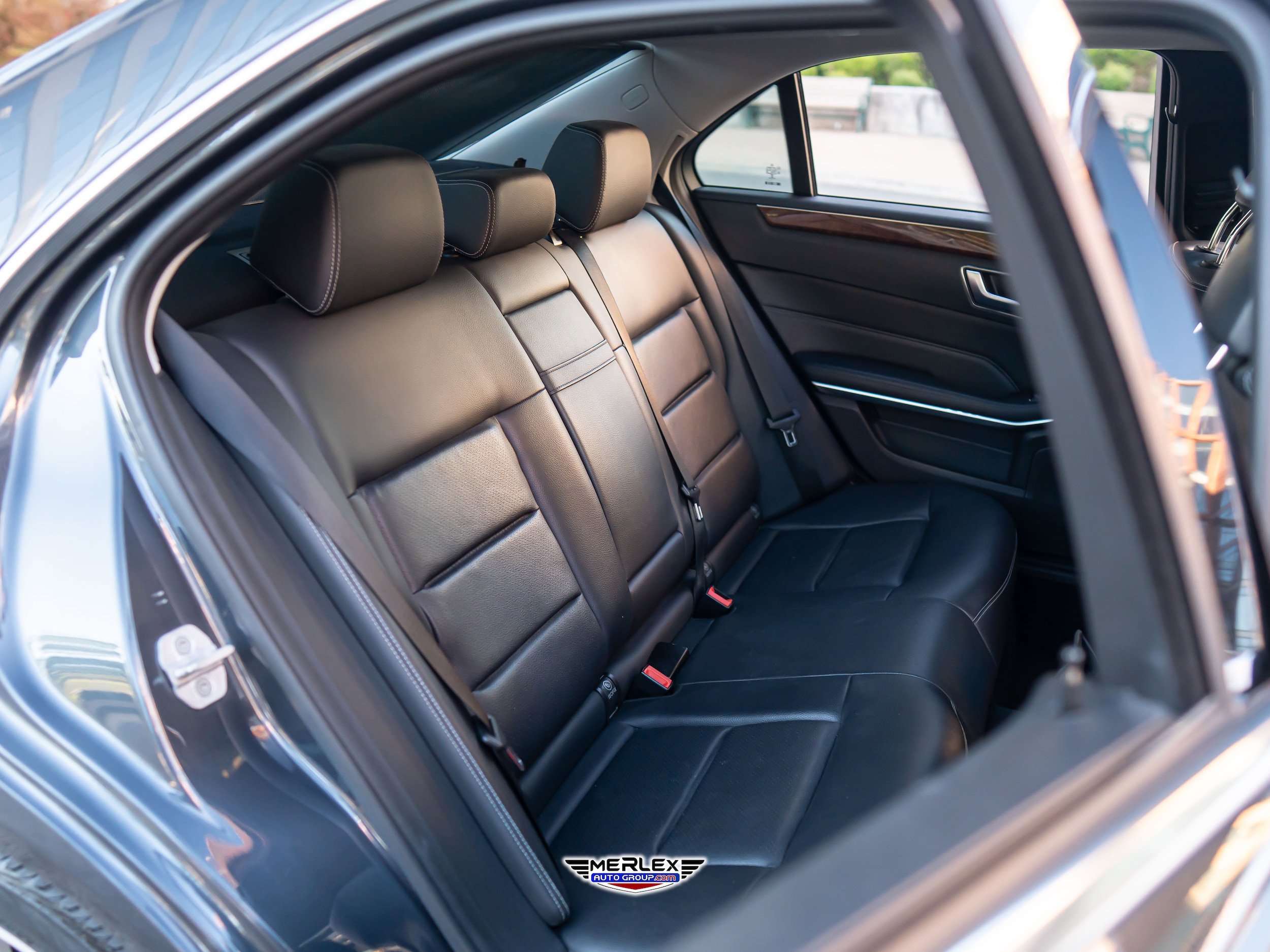Used 2014 Mercedes-Benz E 350 4MATIC Sedan image 18