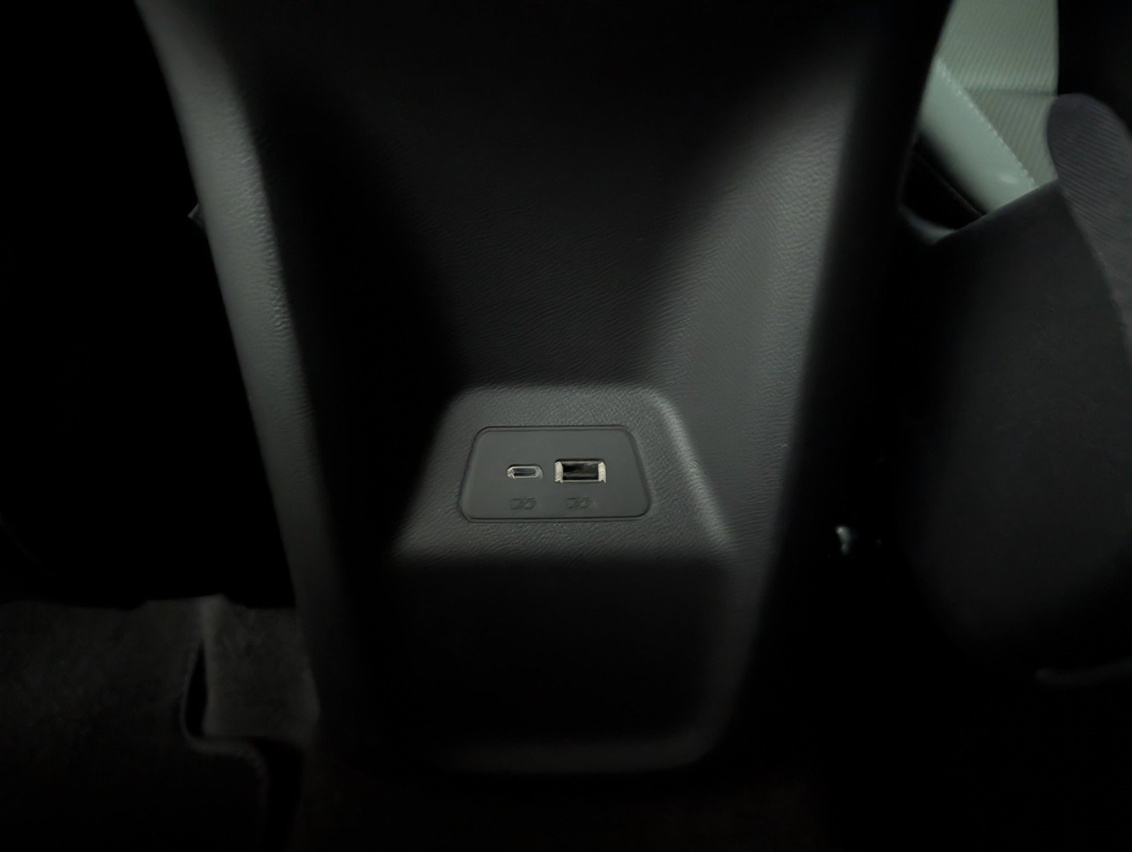 Used 2025 Buick Envision Preferred image 29