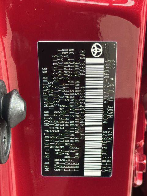 Certified 2025 Toyota Corolla XSE image 32