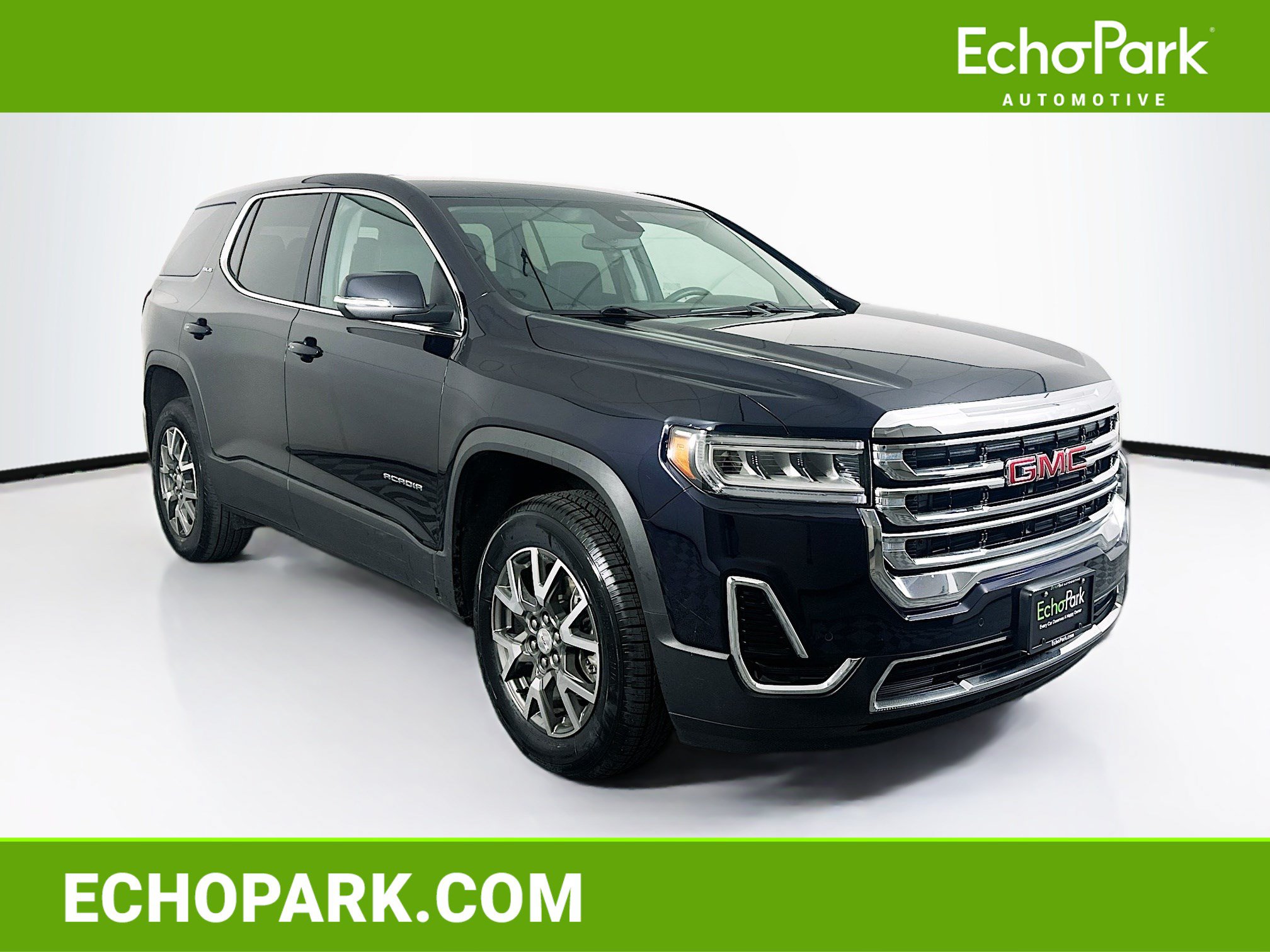 Used 2022 GMC Acadia SLE FWD image 1