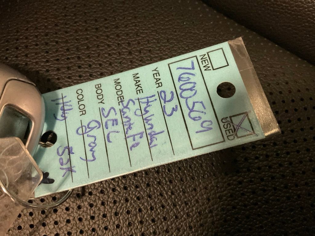 Used 2023 Hyundai Santa Fe SEL w/ Premium Package image 29