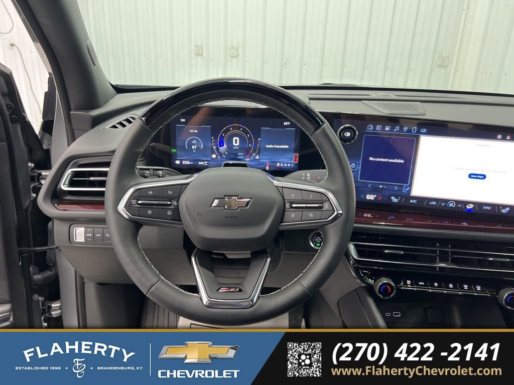 Used 2025 Chevrolet Traverse Z71 w/ Enhanced Driving Package image 29