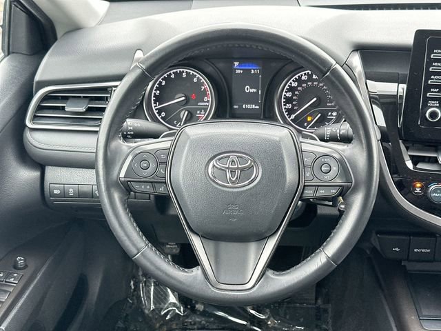 Used 2023 Toyota Camry SE image 13
