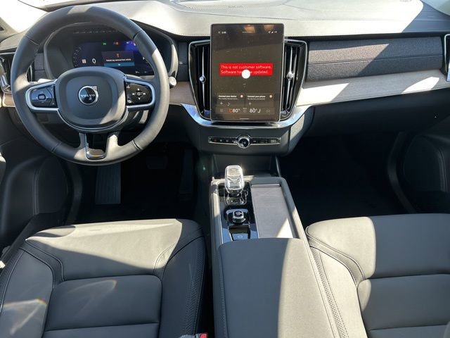New 2026 Volvo XC90 B6 Plus w/ Protection Package Premier image 12