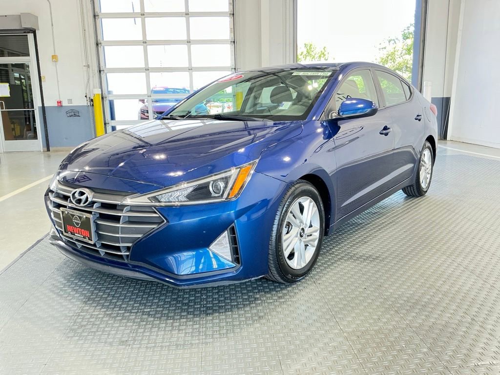 Used 2020 Hyundai Elantra SEL FWD image 2