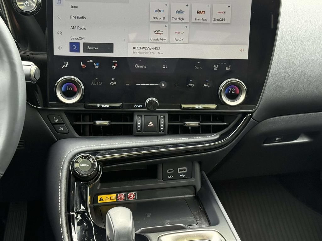 Used 2025 Lexus NX 450h+ AWD w/ Towing Package (2000 Lbs) image 19