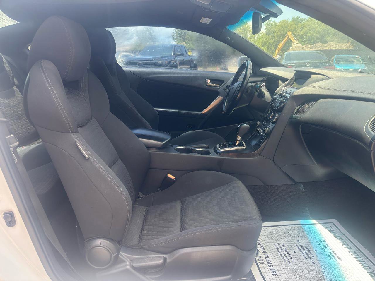 Used 2014 Hyundai Genesis 2.0T RWD image 7
