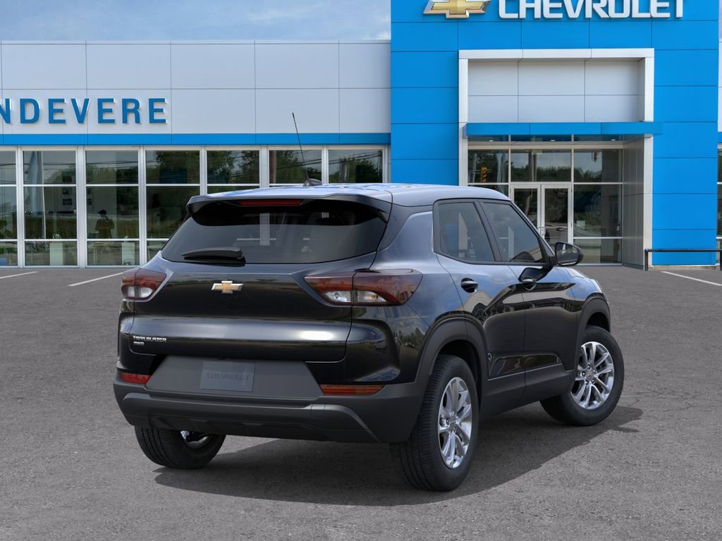 New 2026 Chevrolet TrailBlazer LS AWD/4WD image 4