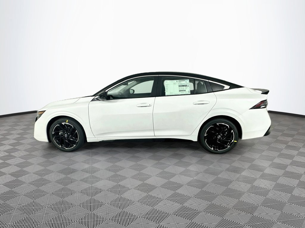 New 2027 Nissan Sentra SR w/ Floor Mat Package FWD image 6
