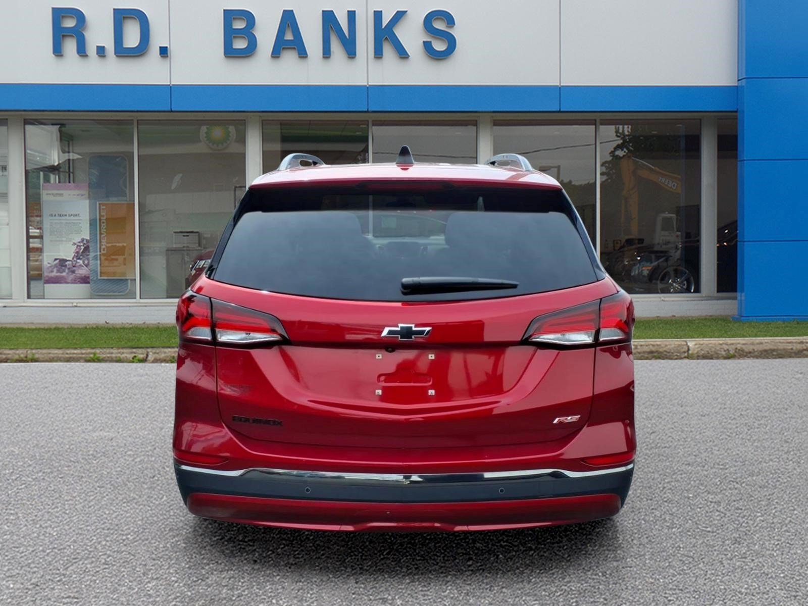 Used 2023 Chevrolet Equinox RS FWD image 4