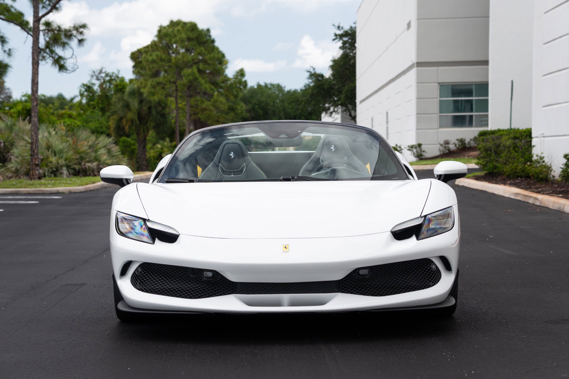 Used 2024 Ferrari 296 GTS RWD image 3