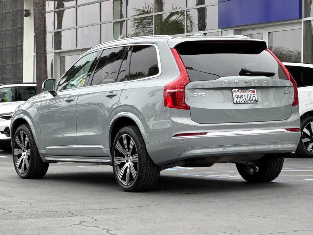Certified 2024 Volvo XC90 B6 Ultimate AWD/4WD image 3