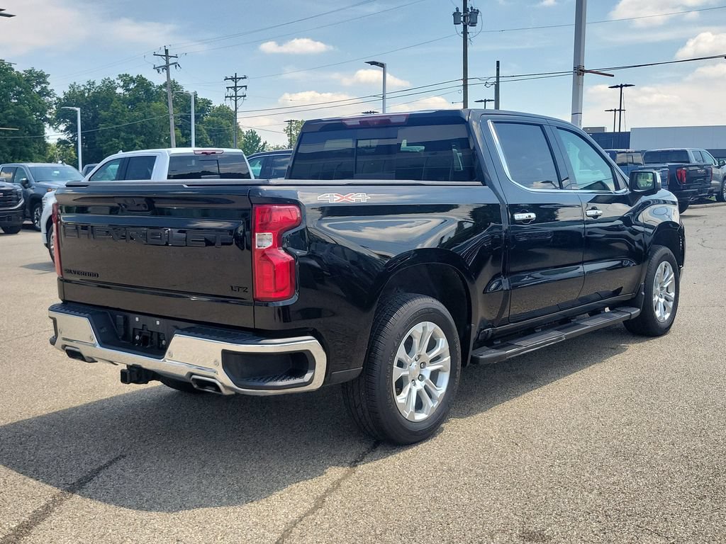 Used 2023 Chevrolet Silverado 1500 LTZ w/ Technology Package AWD/4WD image 4