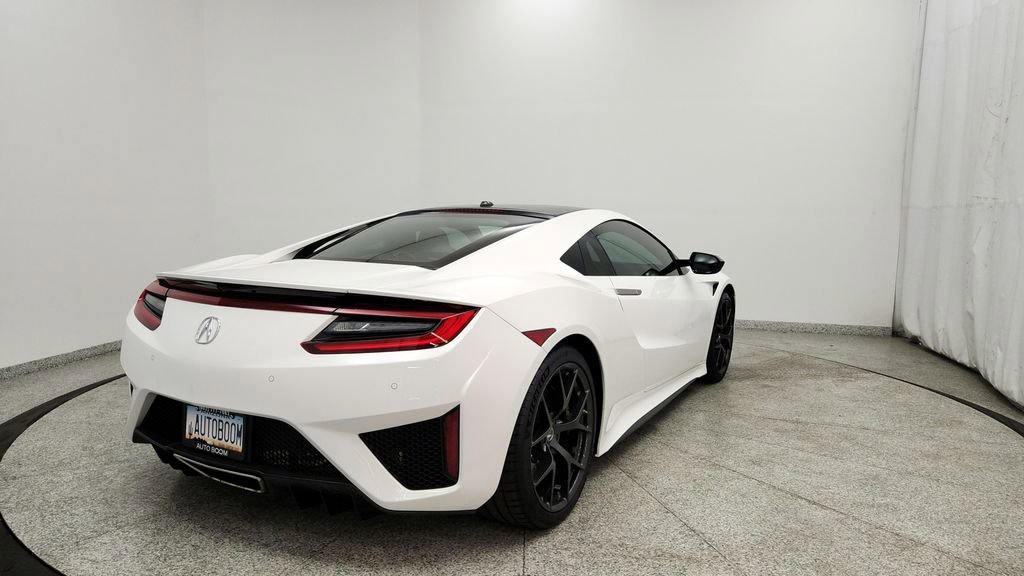 Used 2017 Acura NSX AWD/4WD image 5
