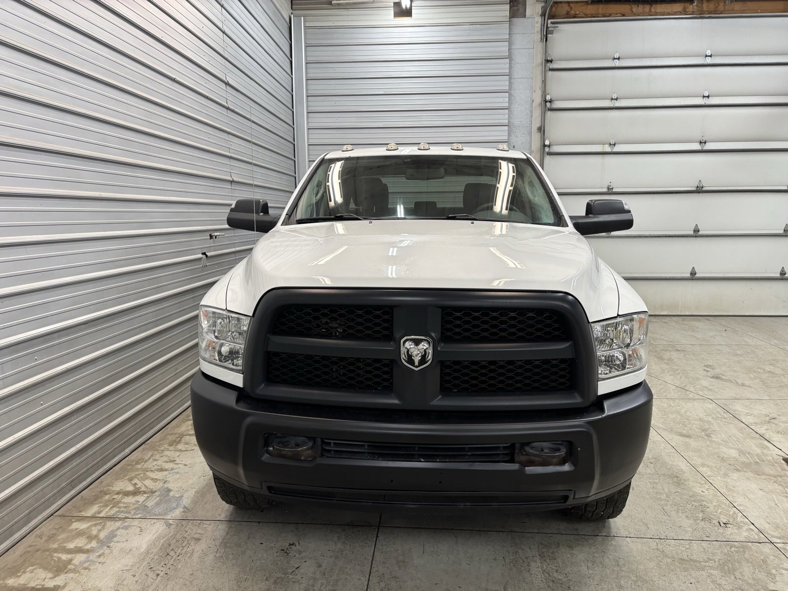 Used 2018 RAM 3500 Tradesman w/ Snow Chief Group image 2