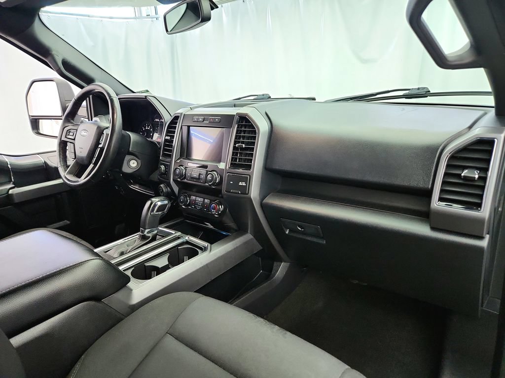 Used 2019 Ford F150 XLT w/ Equipment Group 302A Luxury AWD/4WD image 24