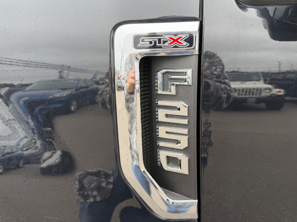 Used 2019 Ford F250 XL w/ STX Appearance Package AWD/4WD image 20
