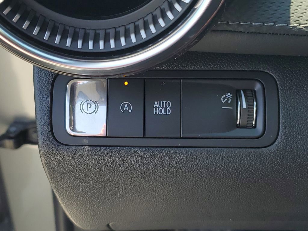New 2026 Chevrolet Equinox LT w/ Convenience Package II FWD image 23