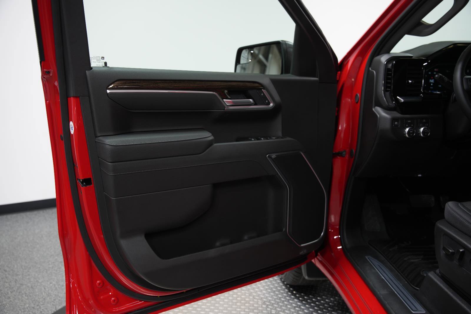 New 2026 GMC Sierra 1500 Elevation image 22