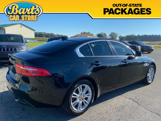 Used 2018 Jaguar XE Premium AWD/4WD image 6