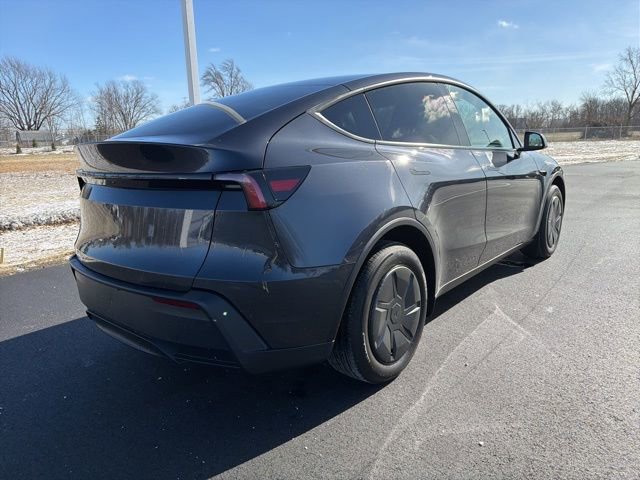Used 2026 Tesla Model Y Standard image 4