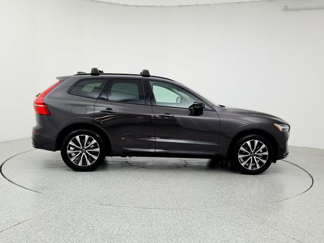 New 2025 Volvo XC60 B5 Core w/ Protection Package Premier image 4