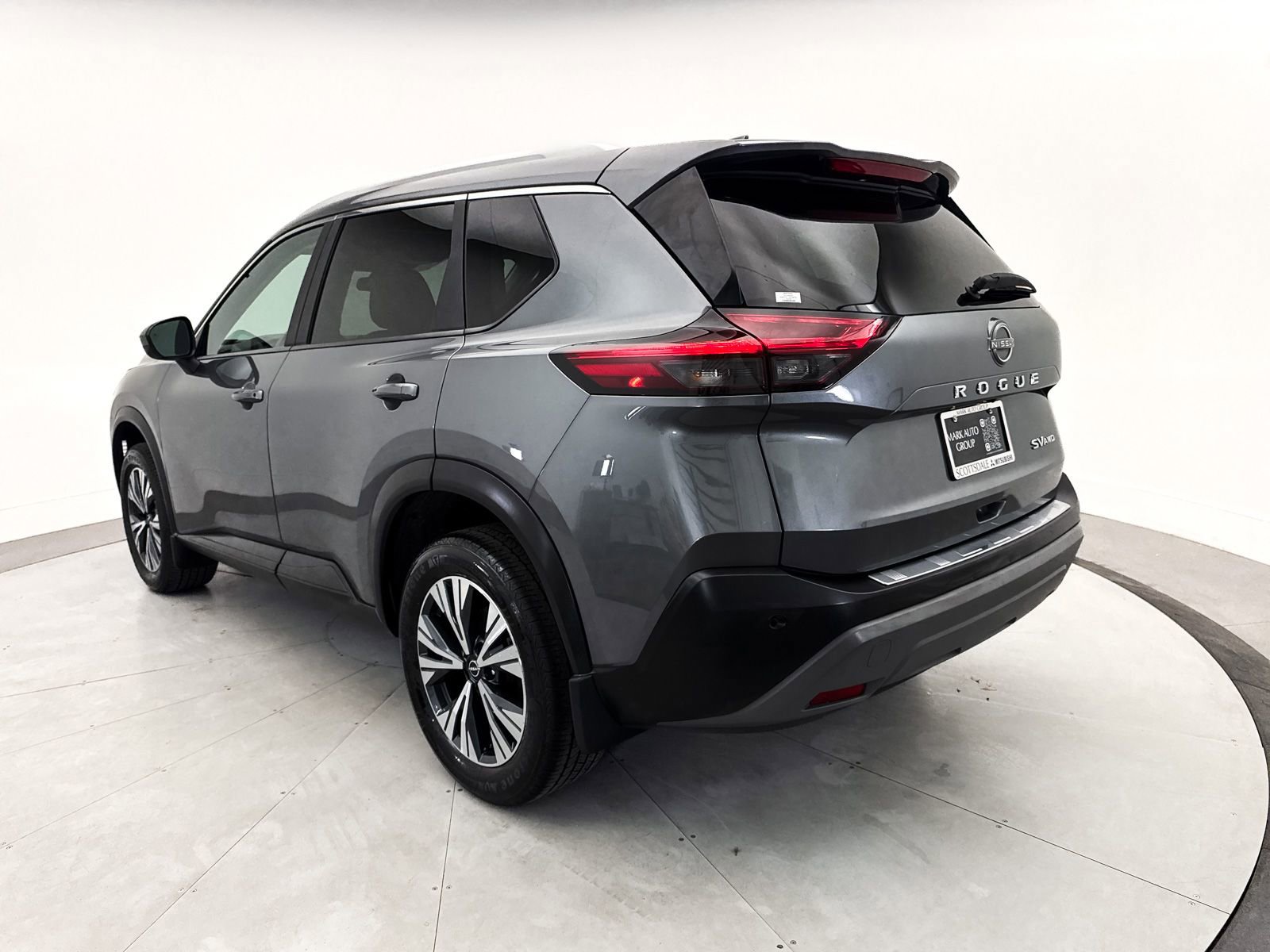 Used 2023 Nissan Rogue SV w/ SV Premium B Package AWD/4WD image 12