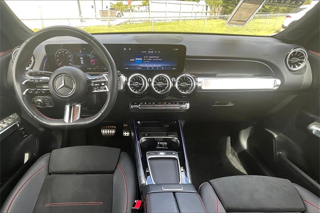 New 2024 Mercedes-Benz GLB 250 image 4
