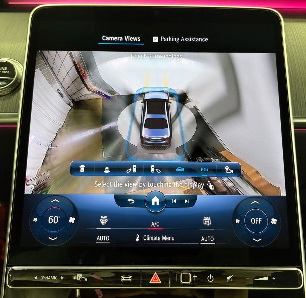 Used 2023 Mercedes-Benz S 500 4MATIC w/ AMG Line image 24