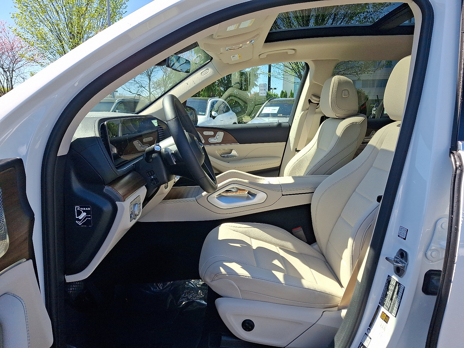 New 2026 Mercedes-Benz GLS 450 4MATIC image 11