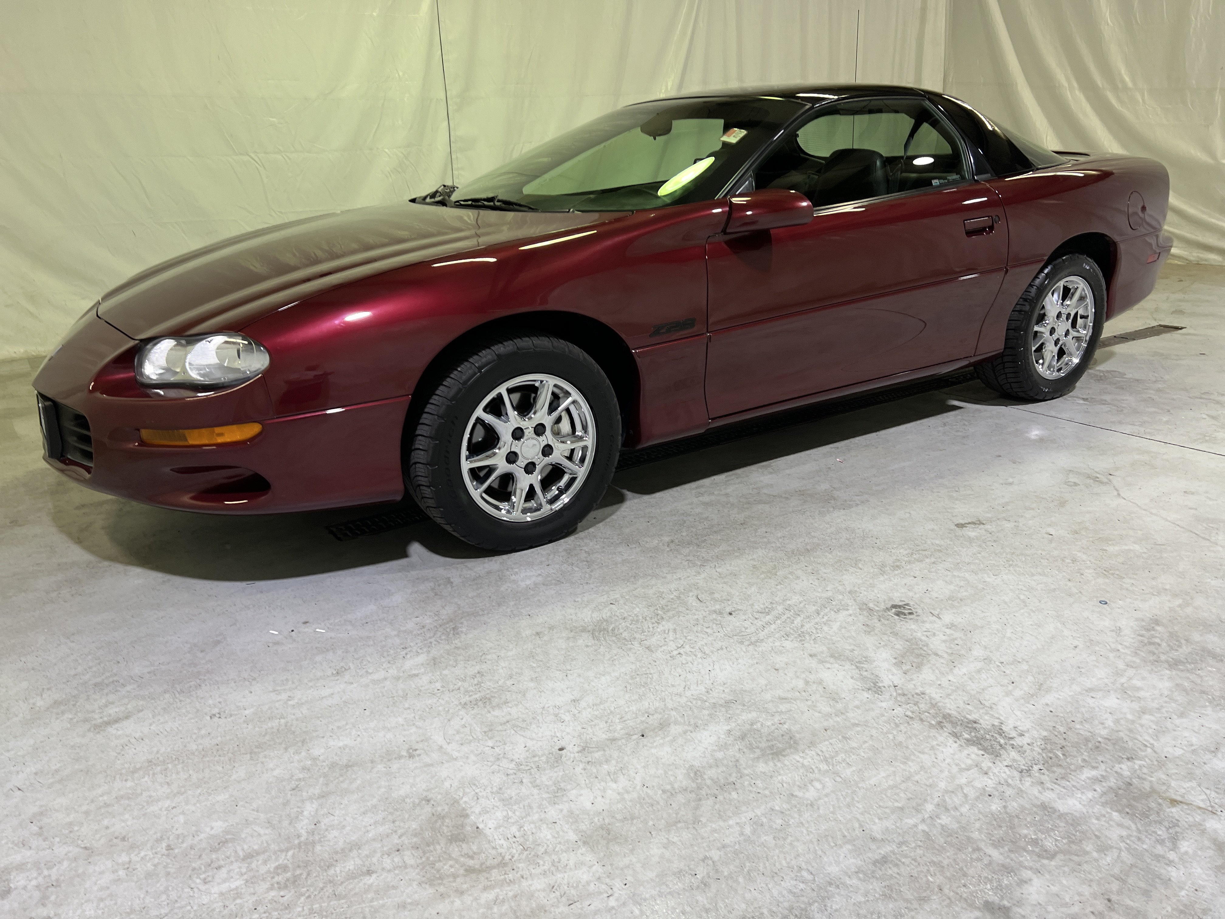 Used 2002 Chevrolet Camaro Z28 w/ Preferred Equipment Group 2 RWD image 6