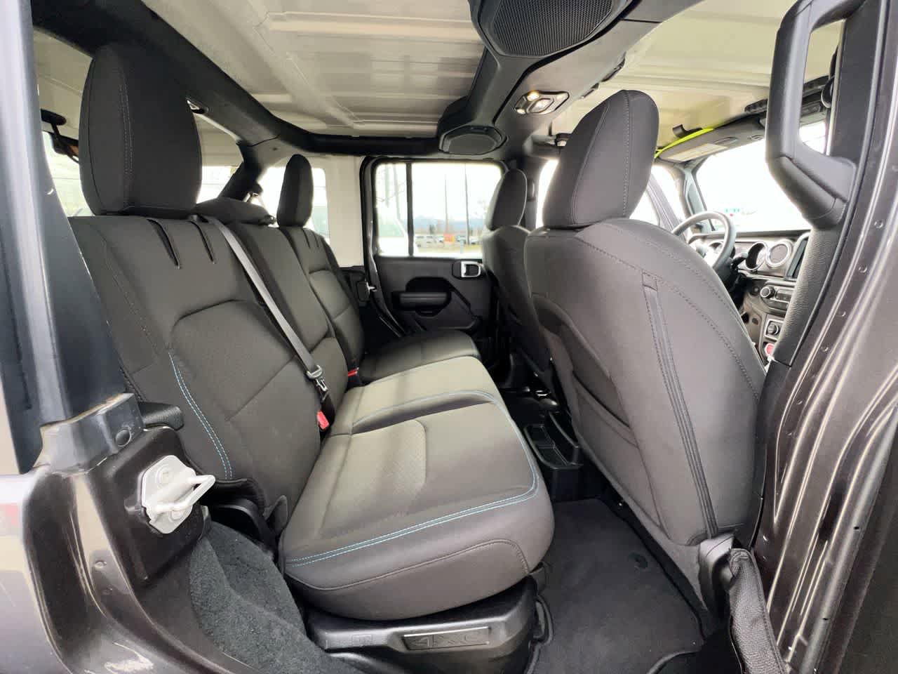 Used 2023 Jeep Wrangler Unlimited Rubicon 4xe w/ Cold Weather Group AWD/4WD image 24