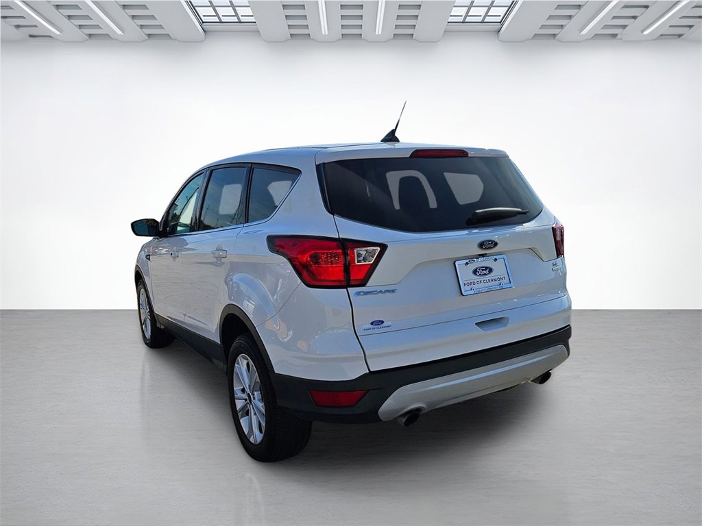 Used 2019 Ford Escape SE image 7