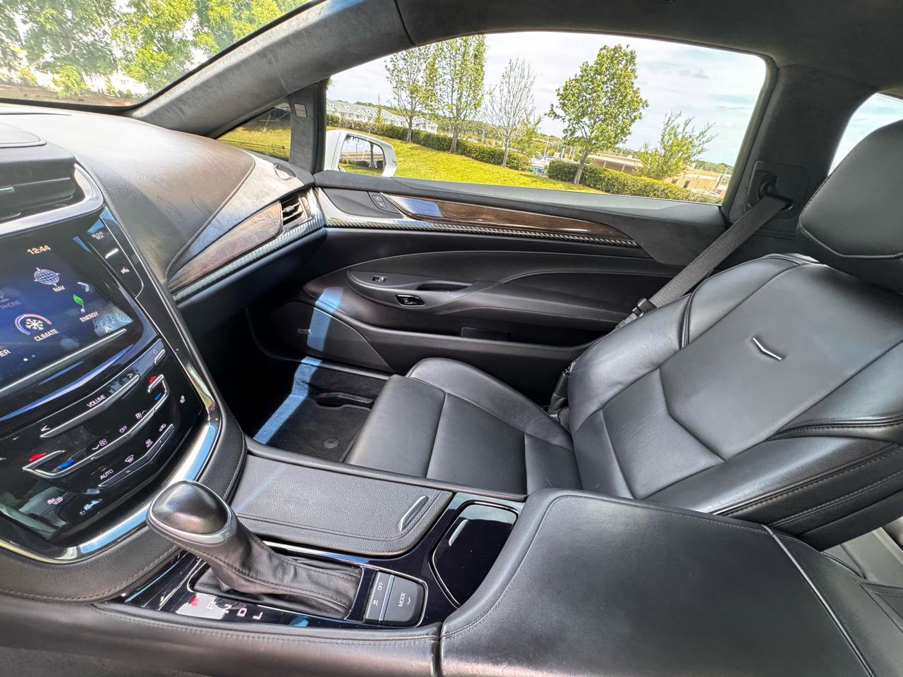 Used 2014 Cadillac ELR w/ Luxury Package FWD image 28
