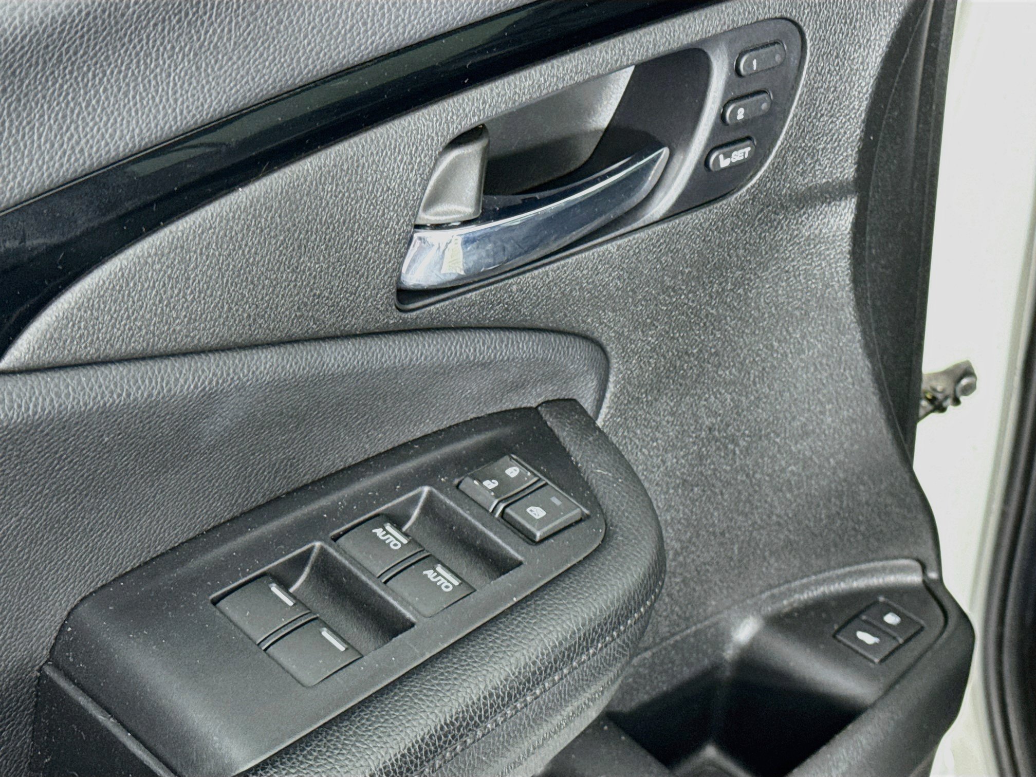 Certified 2019 Honda Passport Touring image 18