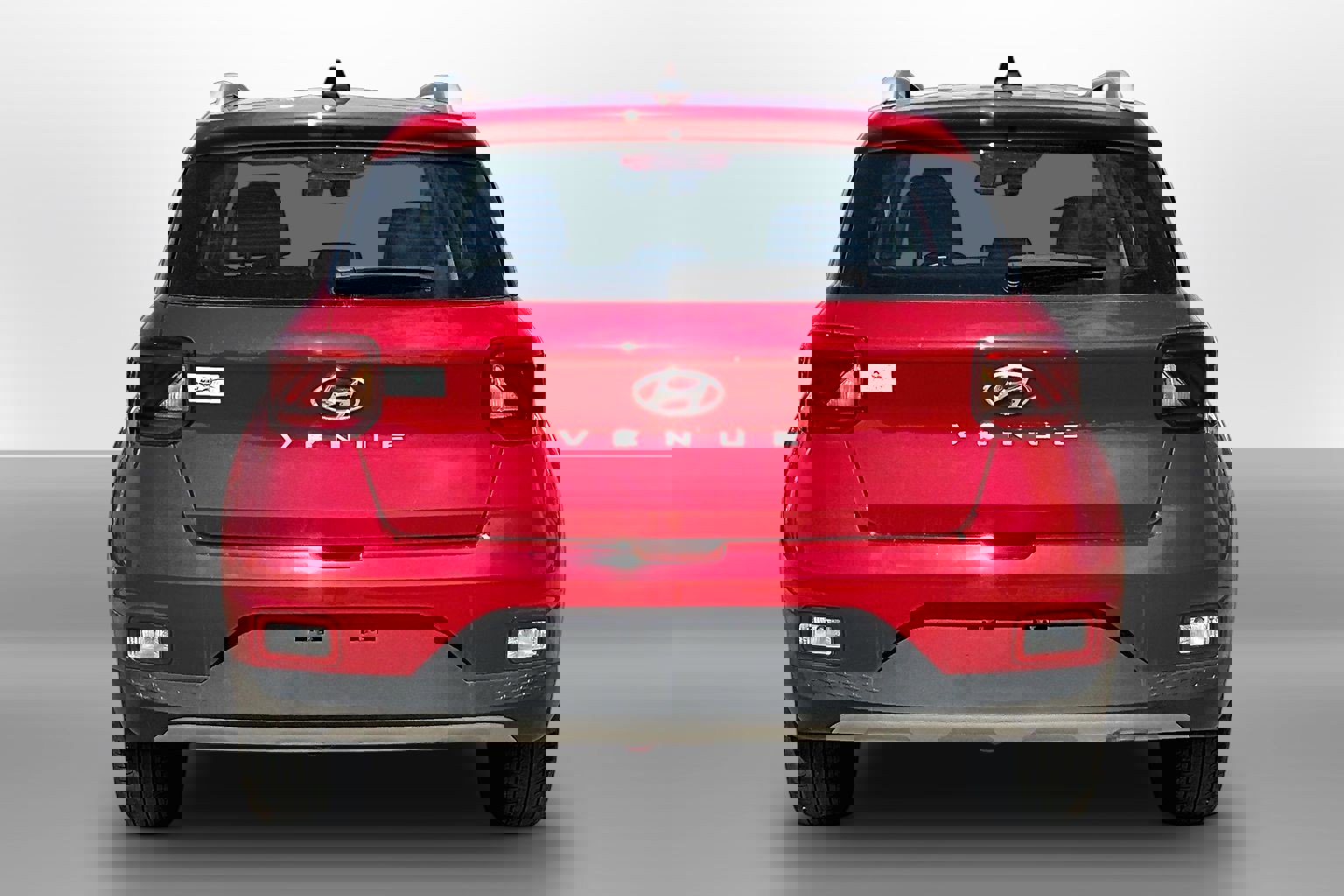 Used 2022 Hyundai Venue Limited image 4