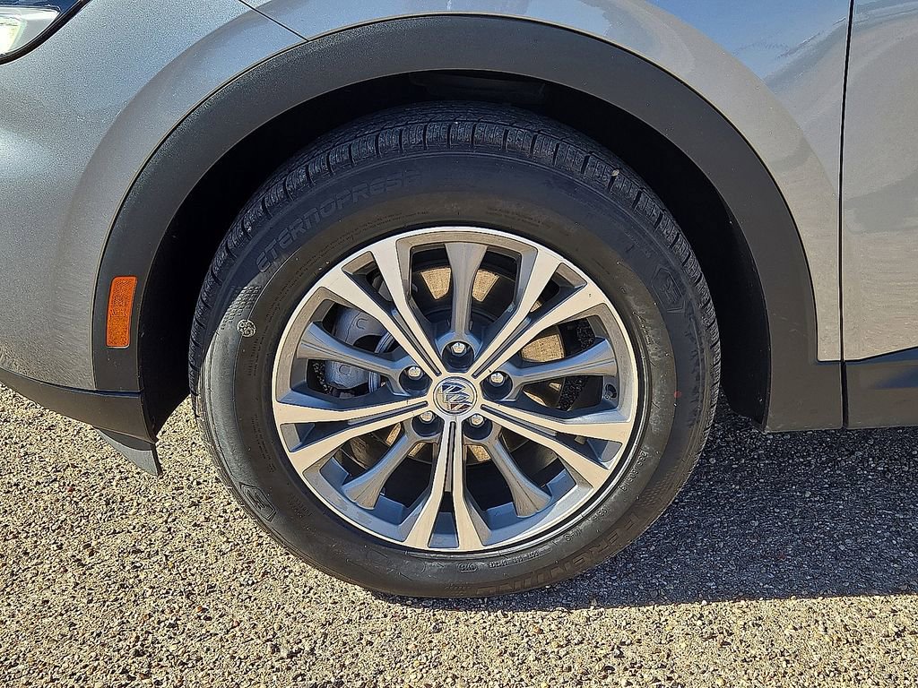 Used 2023 Buick Envision Preferred image 11