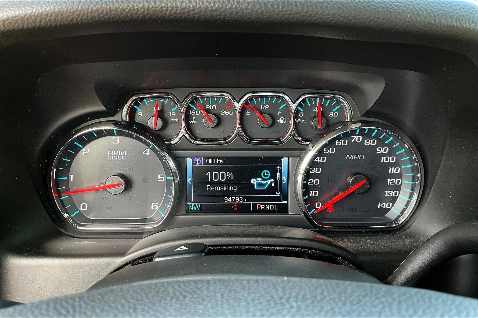Used 2019 Chevrolet Tahoe Premier AWD/4WD image 13