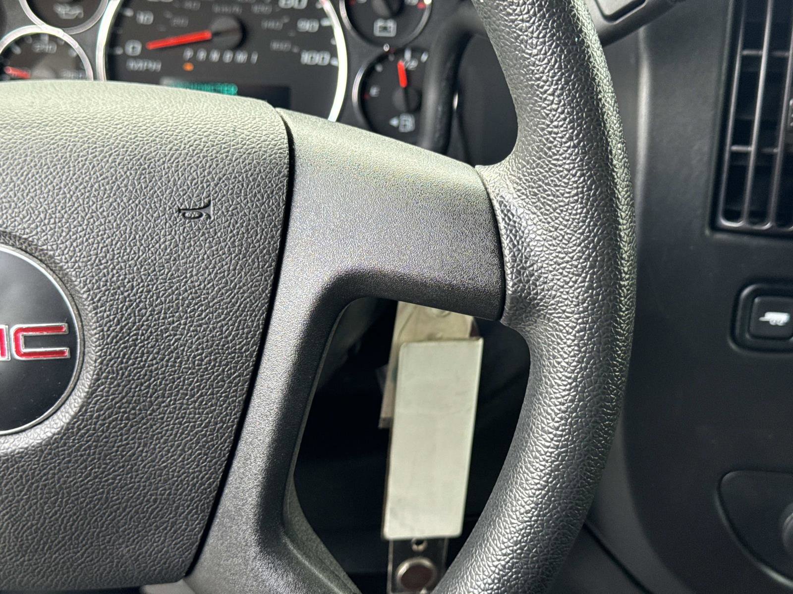 Used 2024 GMC Savana 2500 Work Van w/ Driver Convenience Package image 7