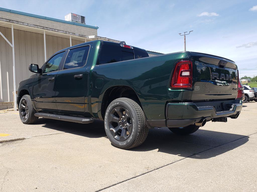 New 2026 RAM 1500 Express AWD/4WD image 6