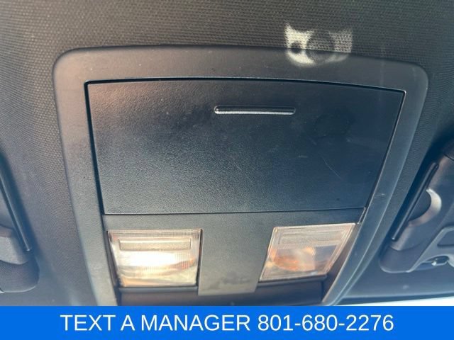 Used 2019 Dodge Challenger SXT w/ Blacktop Package AWD/4WD image 28