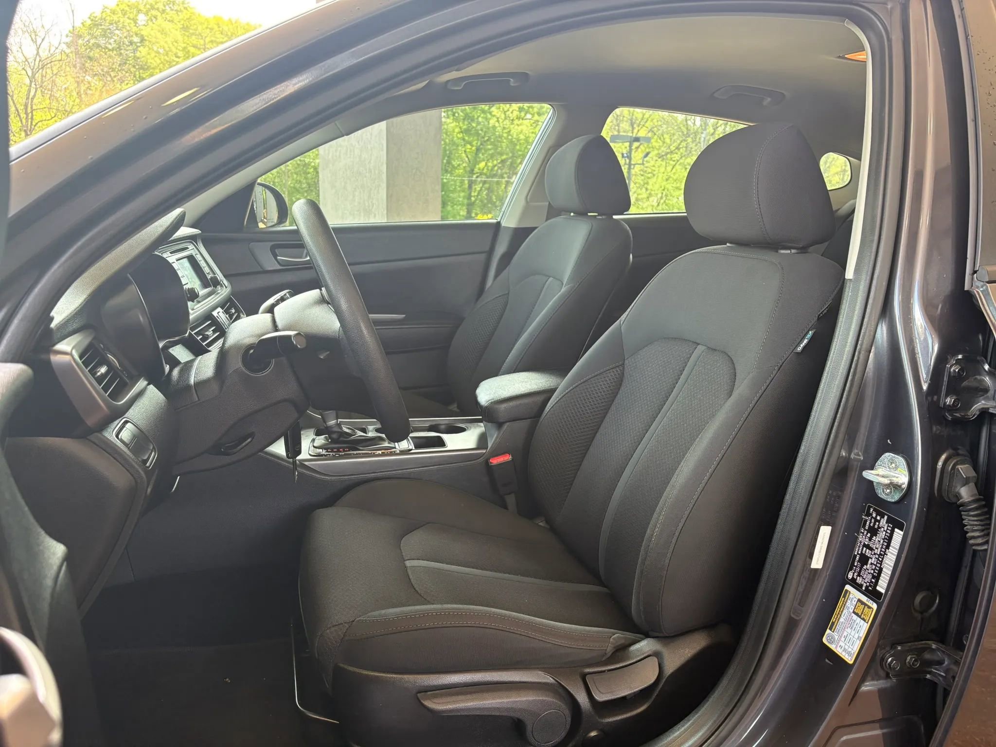 Used 2017 Kia Optima LX image 8