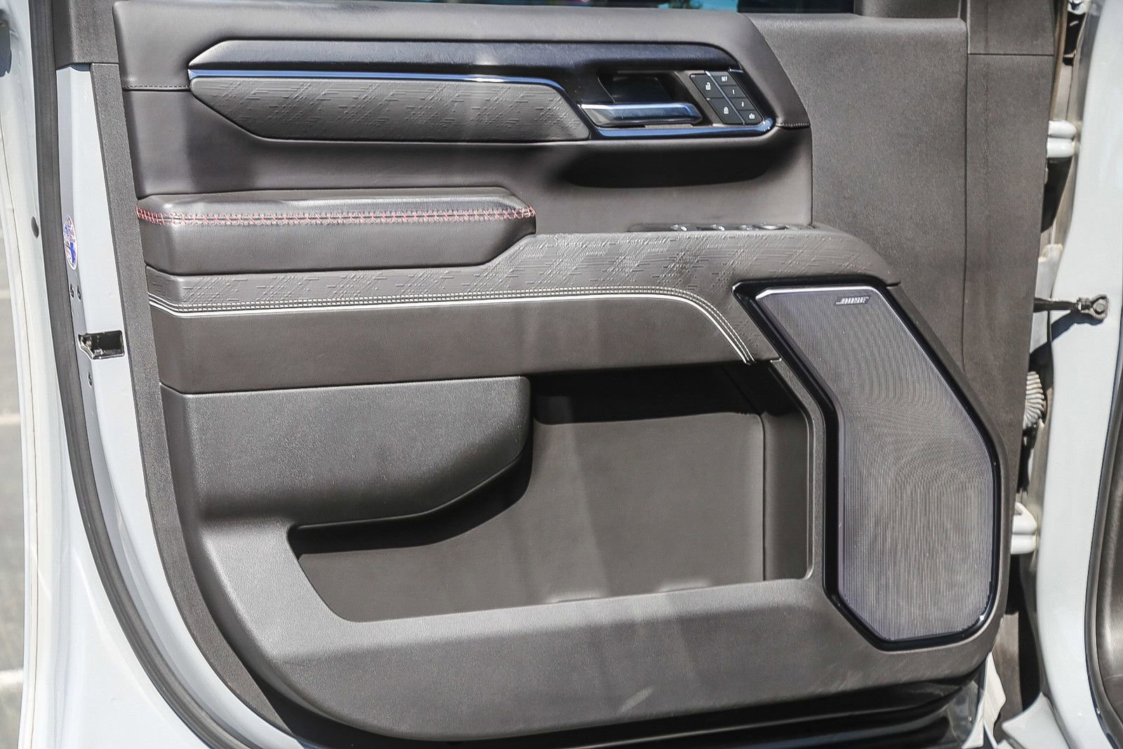 Used 2024 GMC Sierra 2500 AT4X image 19