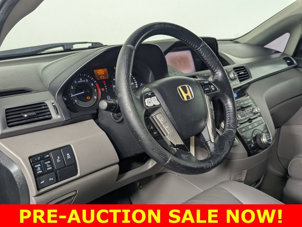 Used 2012 Honda Odyssey Touring image 11