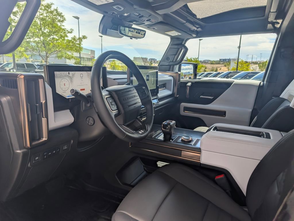 Used 2024 GMC Hummer EV 2X w/ LPO, Illumination Package AWD/4WD image 21