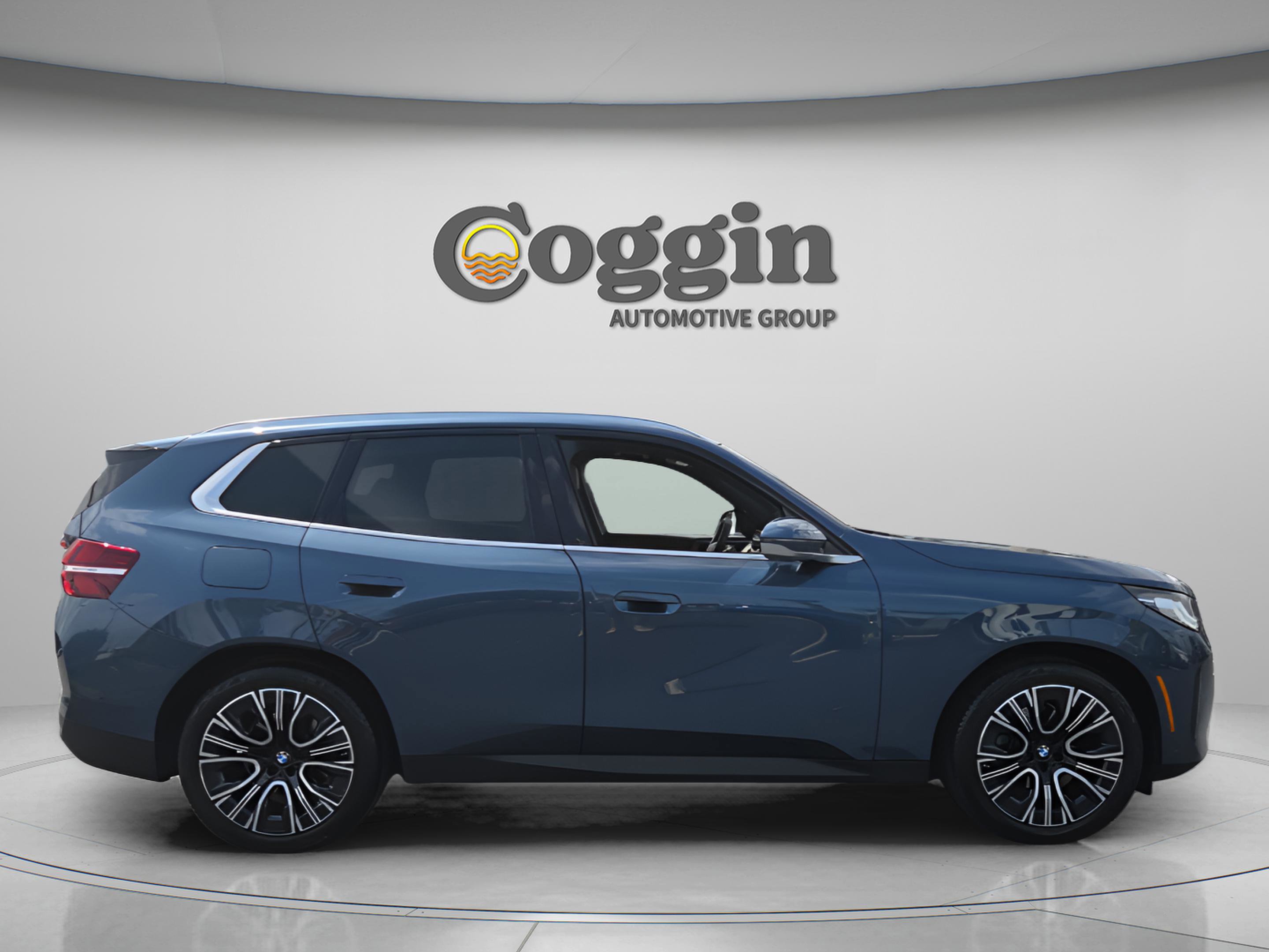 Certified 2025 BMW X3 xDrive30i w/ Convenience Package image 6