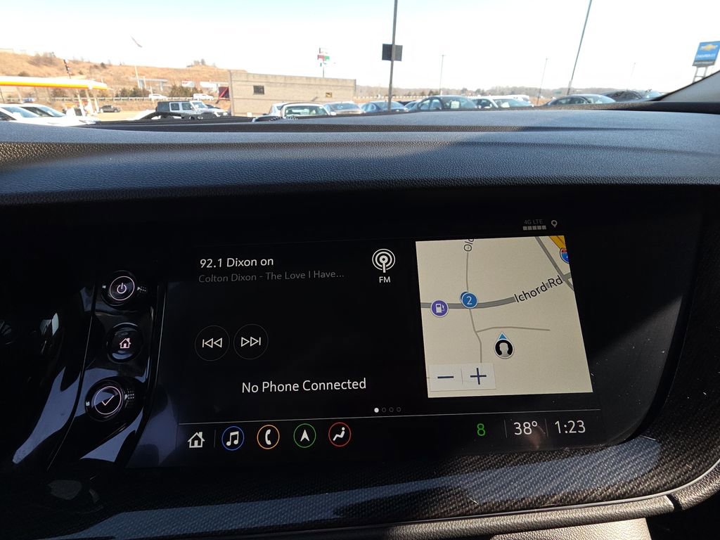 Used 2022 Buick Envision Essence w/ Technology Package II image 21